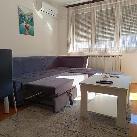 Bk Apartment, Istocno Sarajevo, Lukavica Esterno foto