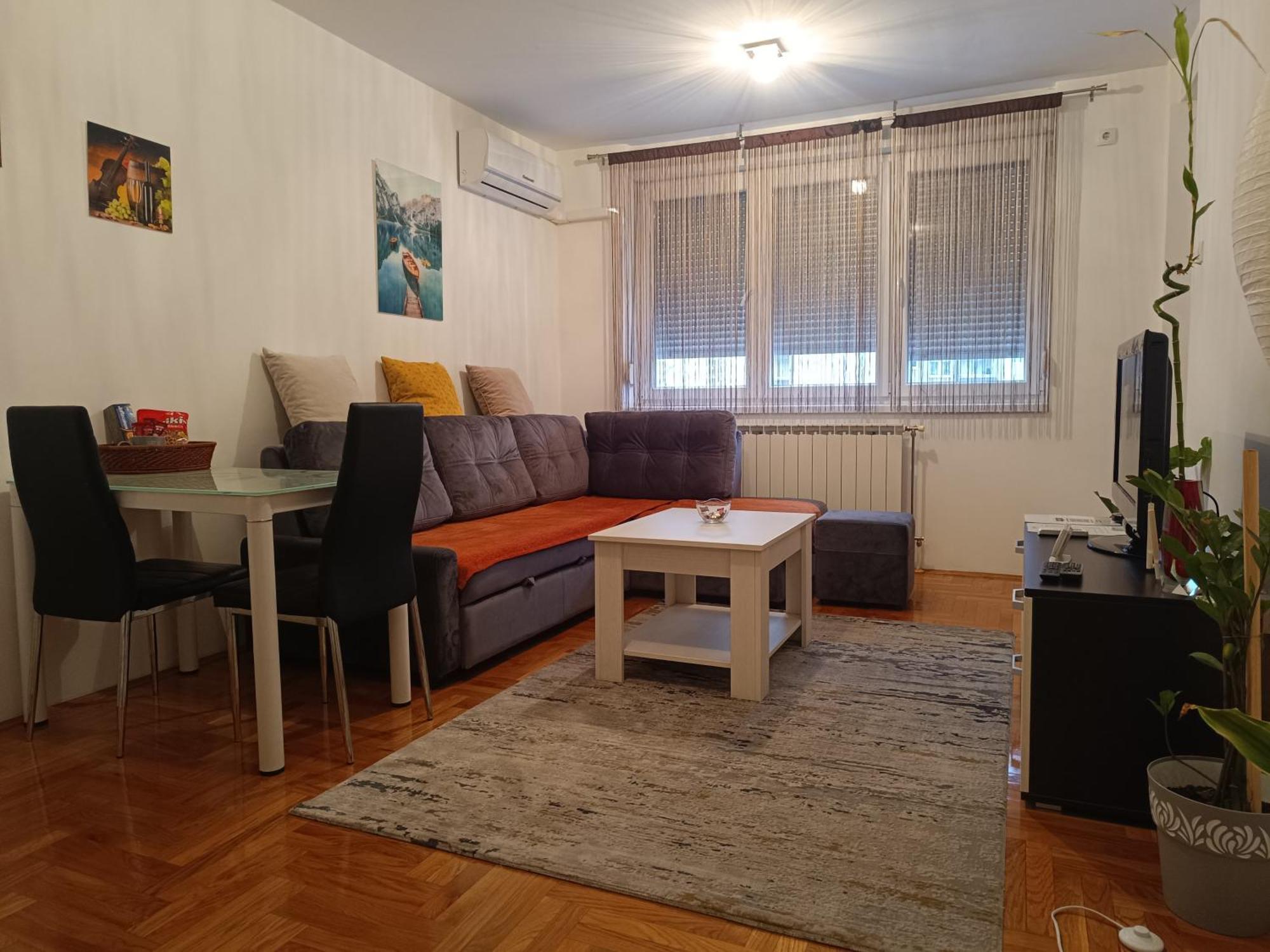 Bk Apartment, Istocno Sarajevo, Lukavica Esterno foto