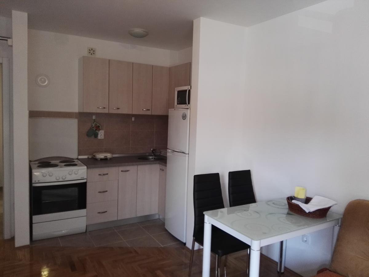 Bk Apartment, Istocno Sarajevo, Lukavica Esterno foto